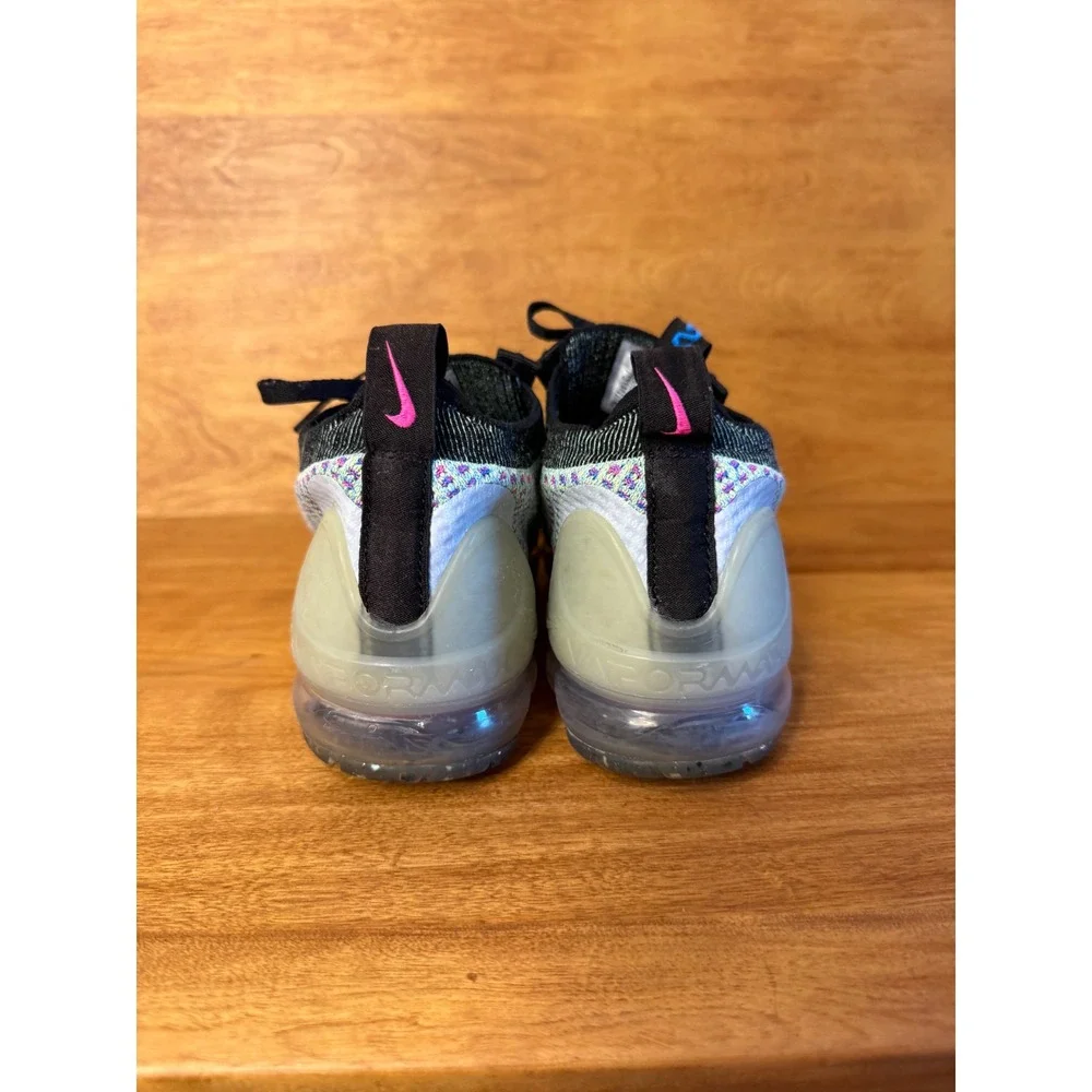 Nike Air Vapormax 2021 FK Kids Multicolor Flyknit Sneakers size 5Y womans 6.5
